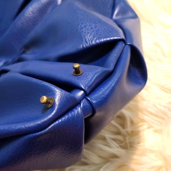 Matt by Matt & Nat - Picture 4 of 7